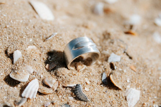 Upstream Signet Ring