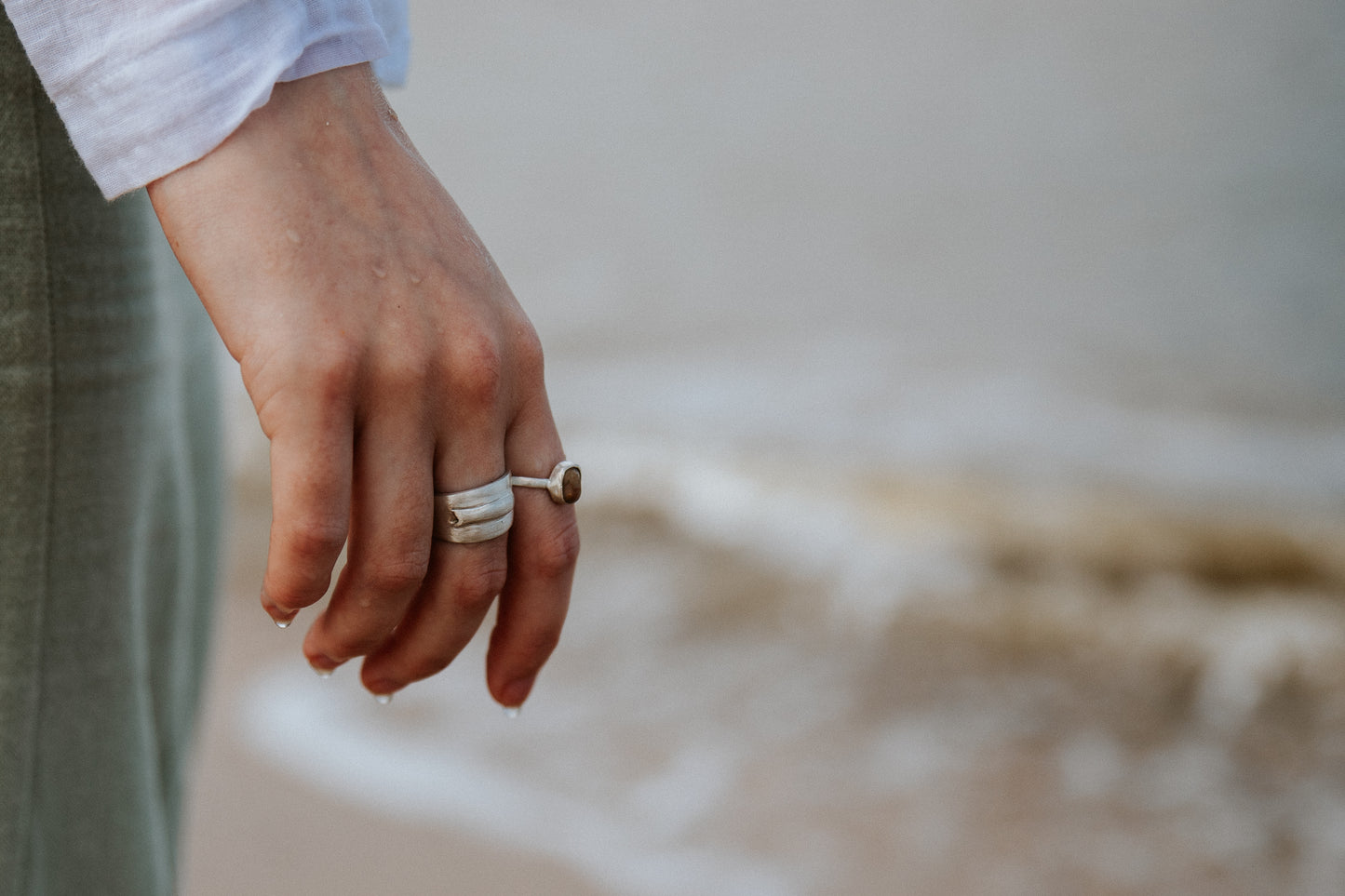 Secrets Of Sands Ring